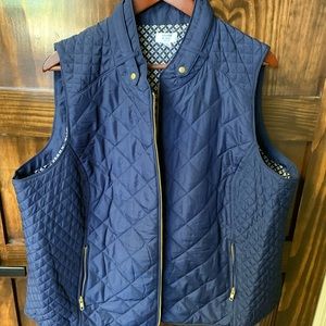 Crown & Ivy Navy Blue Vest. Gently used with no wear and tear. Size 3X